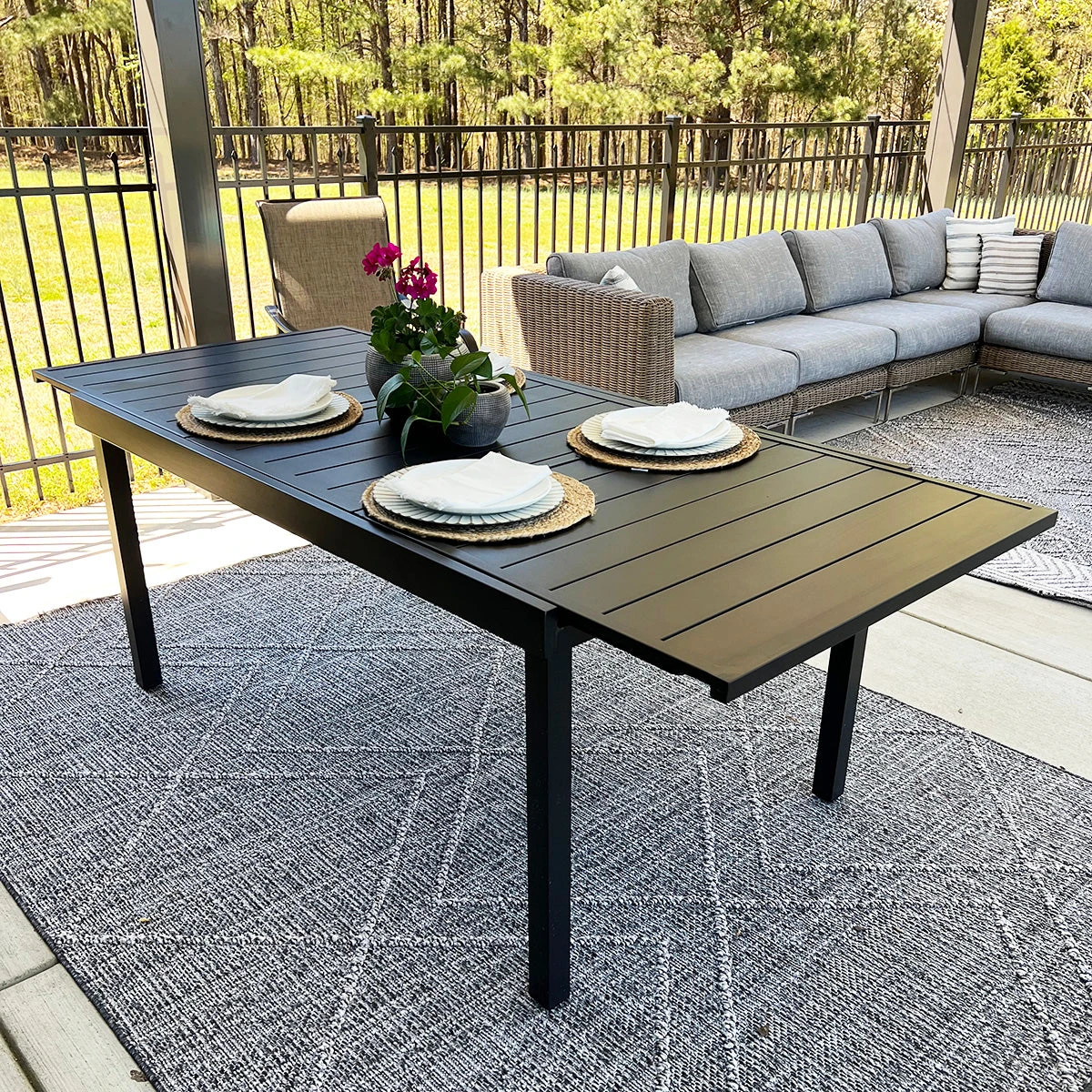 6-8 Person Extenable Outdoor Dining Table PHI VILLA 3 6-8 Person Extenable Outdoor Dining Table PHI VILLA